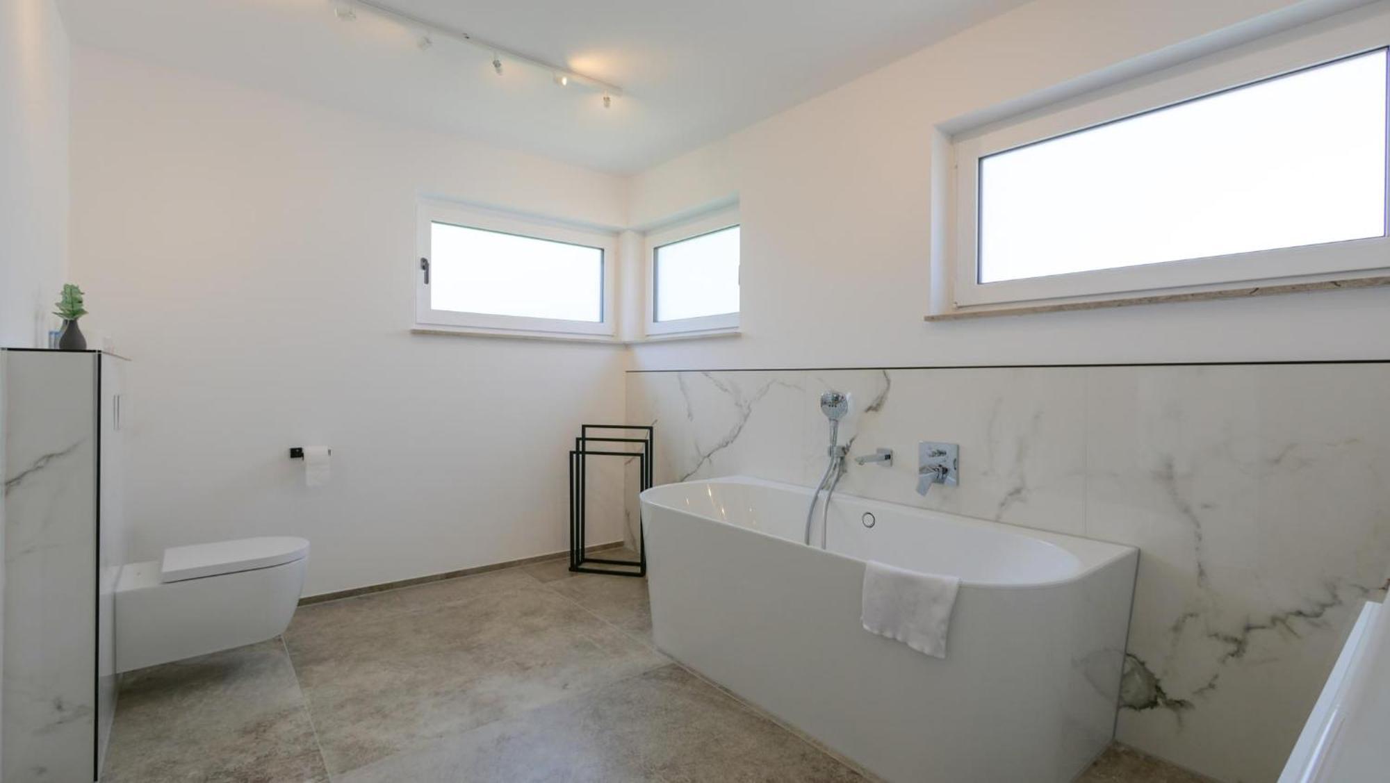 Eleganter Neubau-Luxus In Paderborn & Stilvoller Rueckzugsort Fuer Bis Zu 9 Gaeste エクステリア 写真